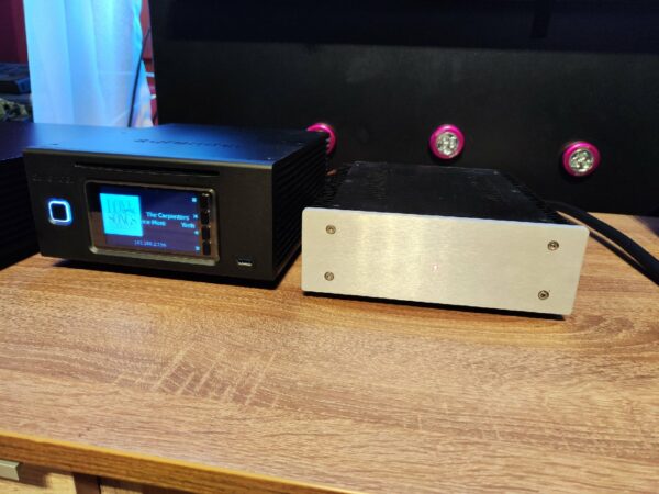 Aurender ACS100 Zene Szerver, Hálózati Lejátszó, CD Ripper és Digitális Futómű +táp - second hand