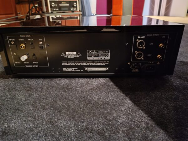 Accuphase DP-750 SACD/CD lejátszó - Image 2
